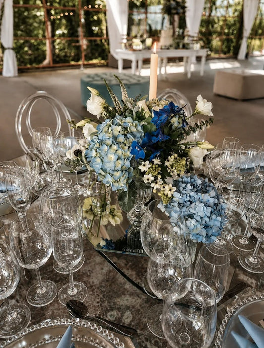 Where to Buy Flowers Online for a DIY Wedding