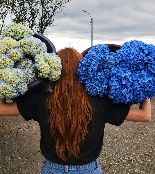 How to Make Floral Centerpieces That Look Luxe