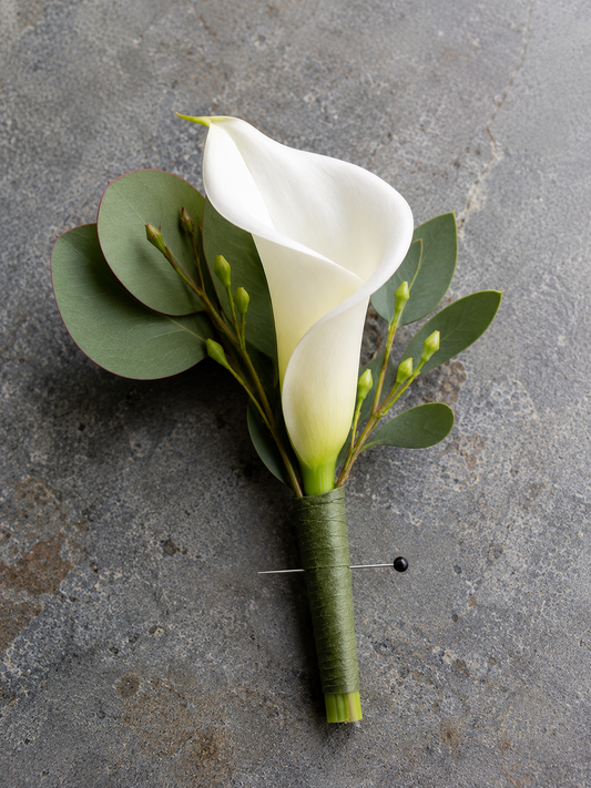 7 Popular Boutonniere Blooms for Wedding Style