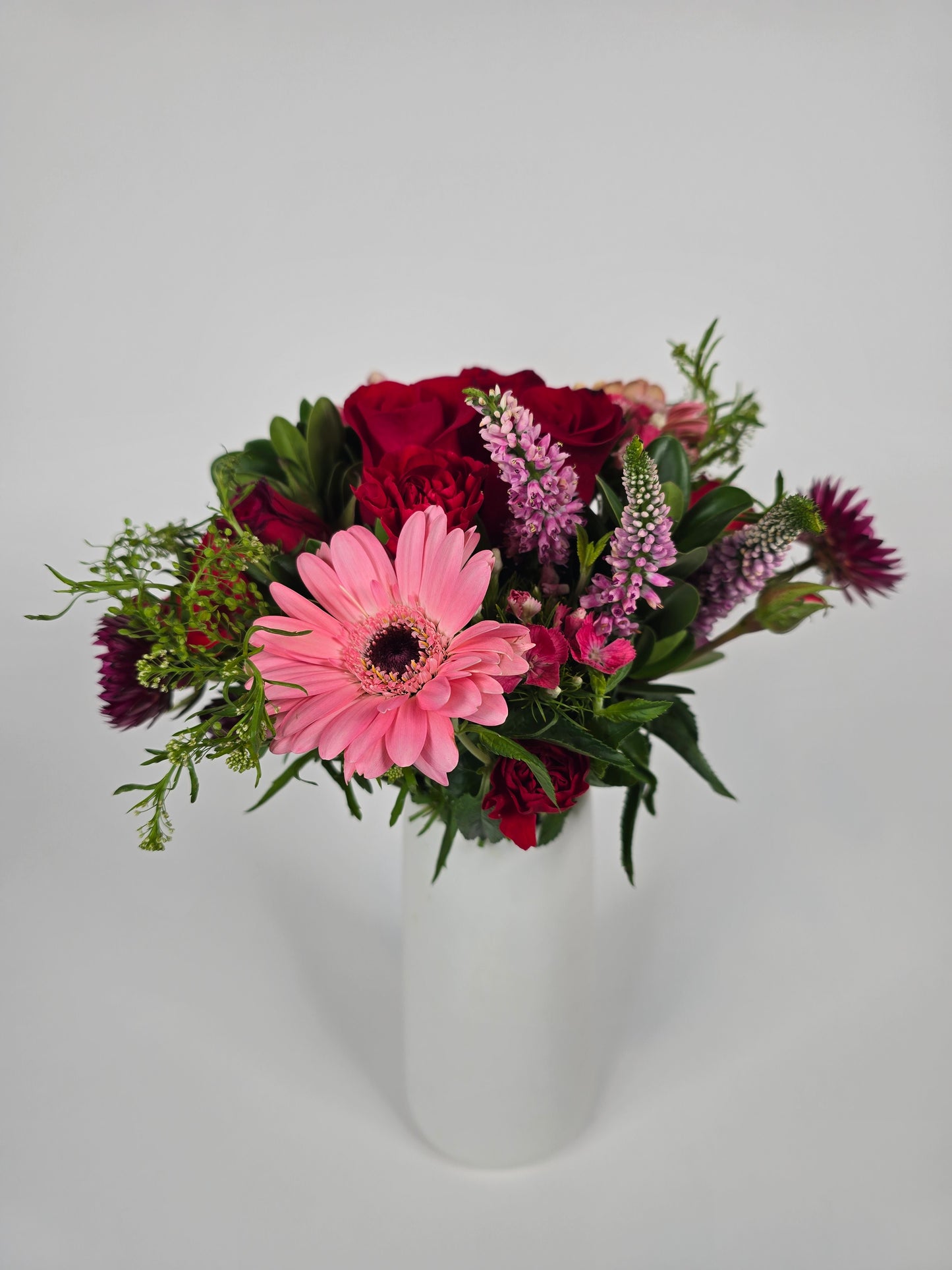Rosy Scarlett Mini Bouquets